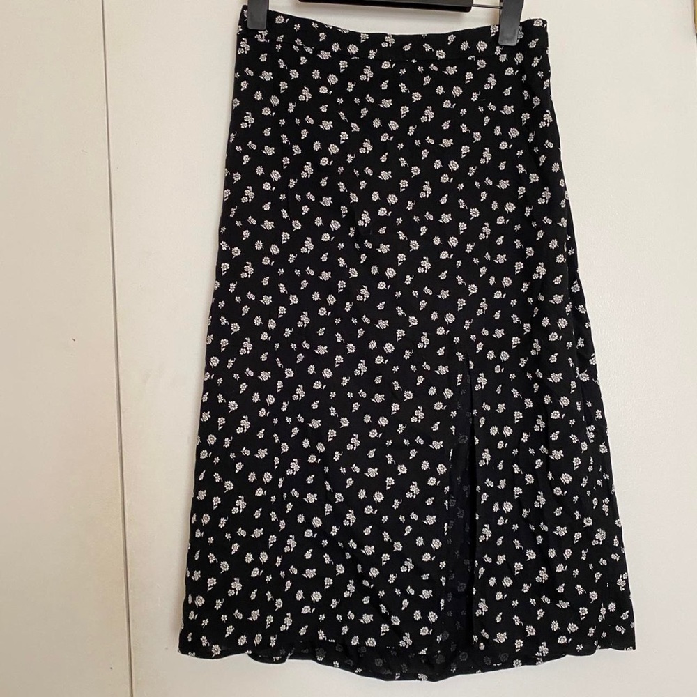 Hollister black and white floral midi skirt